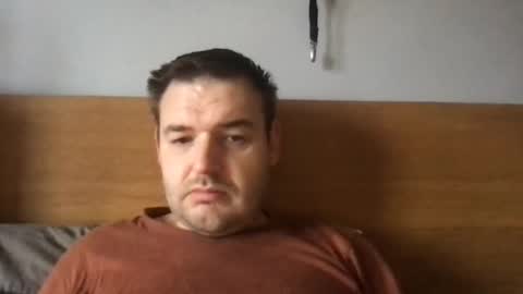 Snapshot of eliot26 chatting on December 2024 10:18:02 AM e26 online show from December 2024 10:18:02 AM