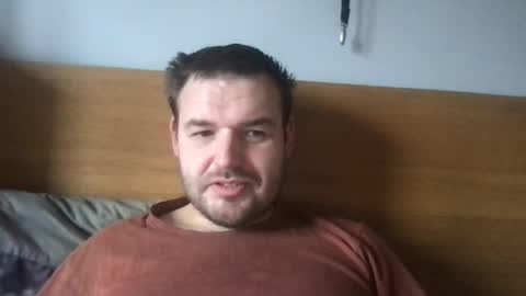 Snapshot of eliot26 chatting on December 2024 11:38:02 AM e26 online show from December 2024 11:38:02 AM