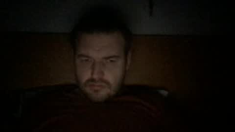 Snapshot of eliot26 chatting on December 2024 01:04:02 AM e26 online show from December 2024 01:04:02 AM