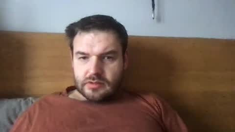 Snapshot of eliot26 chatting on January 2025 12:31:02 PM e26 online show from January 2025 12:31:02 PM