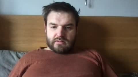 Snapshot of eliot26 chatting on January 2025 11:28:02 AM e26 online show from January 2025 11:28:02 AM