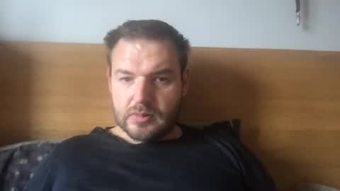 Snapshot of eliot26 chatting on October 2025 11:05:02 AM e26 online show from October 2025 11:05:02 AM