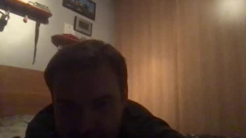 Snapshot of eliot26 chatting on October 2025 05:36:02 PM e26 online show from October 2025 05:36:02 PM