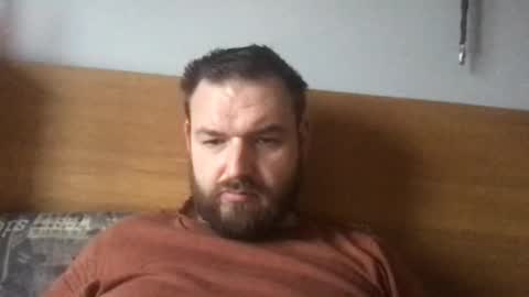 Snapshot of eliot26 chatting on December 2025 12:31:02 PM e26 online show from December 2025 12:31:02 PM