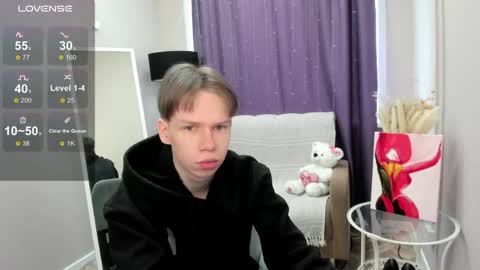 Snapshot of eliotmars chatting on May 2026 07:05:01 AM eliotmars online show from May 2026 07:05:01 AM