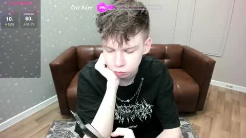 Snapshot of eliotmars chatting on May 2026 11:04:02 AM eliotmars online show from May 2026 11:04:02 AM