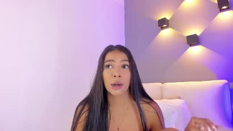 Snapshot of elisa_castrillon chatting on July 2026 08:58:01 PM Elisa online show from July 2026 08:58:01 PM