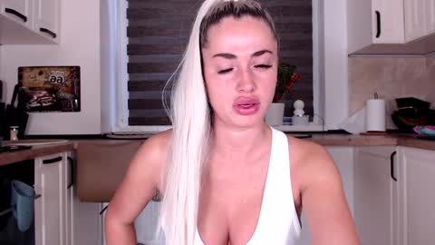 elisabeth_jason online show from January 2025 06:41:02 AM