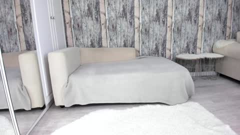 elisabeth_jason online show from December 2025 05:52:01 PM