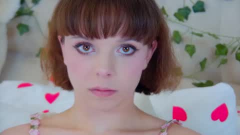 ElisabethDavis online show from July 2026 04:58:02 PM