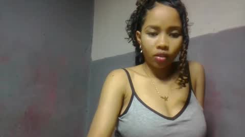 elisabethee online show from April 2026 09:57:02 PM