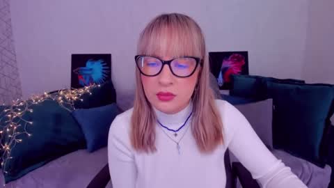 Elisabeth online show from February 2025 11:22:01 AM