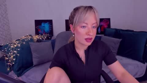 Elisabeth online show from February 2025 04:58:02 PM