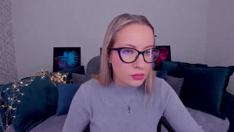 Elisabeth online show from March 2025 11:51:01 AM