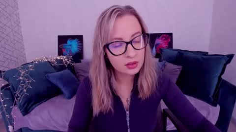 Elisabeth online show from March 2025 11:25:02 AM