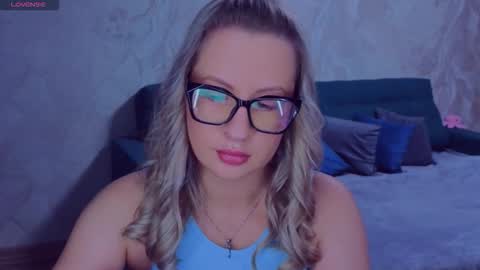 Elisabeth online show from September 2025 09:15:01 PM