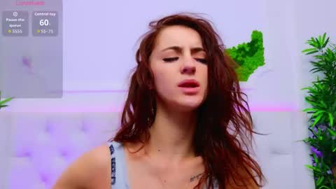 ElisaCharm online show from January 2026 03:31:01 AM