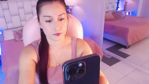 ELISE online show from April 2026 03:20:02 AM