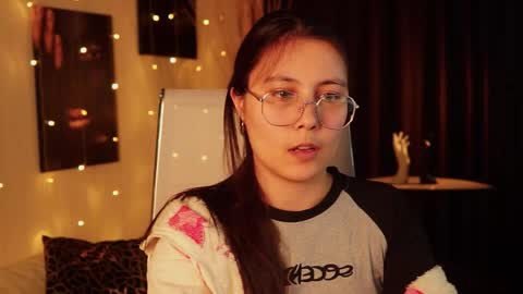 Elison online show from April 2026 03:35:02 PM