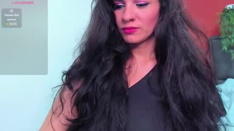 E L I S S A online show from January 2025 02:21:02 AM