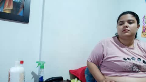 Snapshot of elisuarez_ chatting on November 2025 06:37:01 AM Eliss online show from November 2025 06:37:01 AM