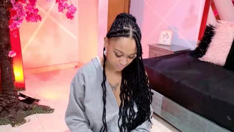 elit noa online show from November 2025 07:29:02 PM