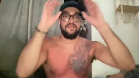 Snapshot of elitealex87 chatting on May 2026 09:05:01 AM elitealex87 online show from May 2026 09:05:01 AM