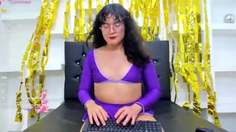 elith_berry69_ online show from January 2025 12:41:01 AM