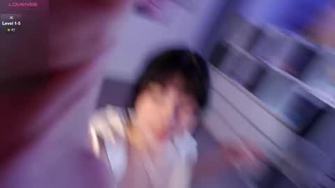 Snapshot of eliza_benet_ chatting on December 2024 04:59:02 PM Ari online show from December 2024 04:59:02 PM