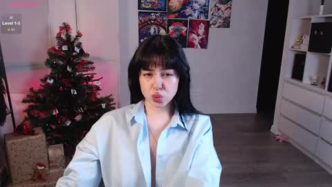 Snapshot of eliza_benet_ chatting on December 2024 02:54:01 PM Ari online show from December 2024 02:54:01 PM