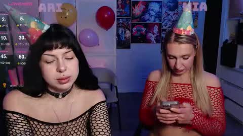 Snapshot of eliza_benet_ chatting on October 2025 03:14:01 PM Ari online show from October 2025 03:14:01 PM