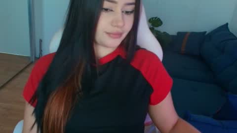 Snapshot of elizabeth_banks21 chatting on June 2026 07:07:01 PM Elezabeth online show from June 2026 07:07:01 PM