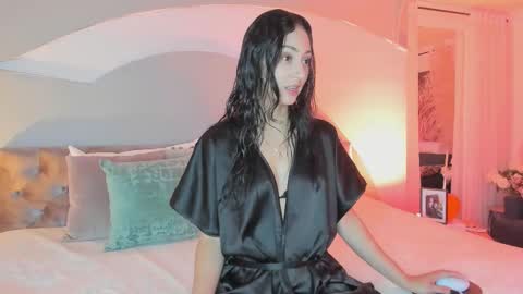 Snapshot of elizabeth_clark_ chatting on October 2025 08:11:02 PM Eli online show from October 2025 08:11:02 PM