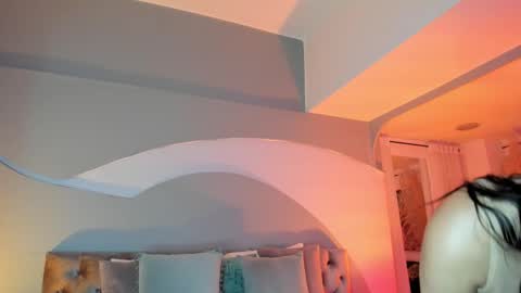 Snapshot of elizabeth_clark_ chatting on November 2025 07:46:01 PM Eli online show from November 2025 07:46:01 PM