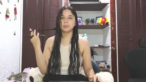 Snapshot of elizabeth_evanz chatting on February 2025 12:28:01 AM elizabeth online show from February 2025 12:28:01 AM