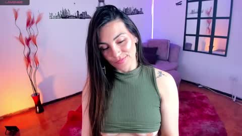 Elizabeth online show from February 2025 08:44:01 PM