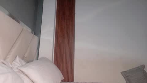 Snapshot of elizabethcampbell chatting on October 2025 12:40:02 AM Lizzy online show from October 2025 12:40:02 AM