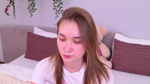 Elizabeth online show from February 2025 07:46:01 PM