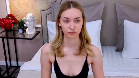 Snapshot of elizabethcash chatting on July 2026 04:09:01 PM Elizabeth online show from July 2026 04:09:01 PM