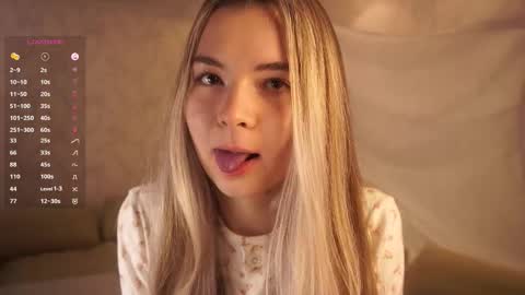 Elizabeth online show from October 2025 05:50:02 PM