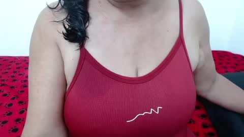 Snapshot of elizabethmiler chatting on July 2026 03:02:01 AM ElizabethMiler online show from July 2026 03:02:01 AM