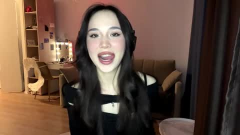 Snapshot of elizabetswan chatting on April 2026 10:51:02 PM Elizabet online show from April 2026 10:51:02 PM