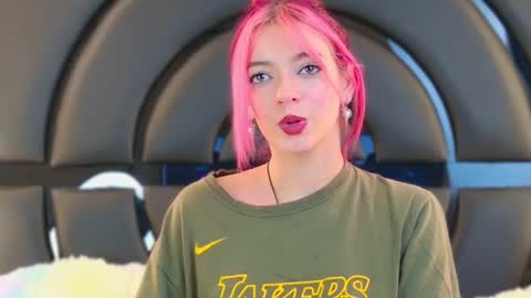 Elizabet online show from February 2025 08:31:02 PM