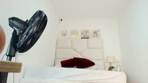 Eliza online show from March 2026 11:59:02 AM