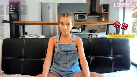 Eliz                               online show from October 2025 09:51:01 AM