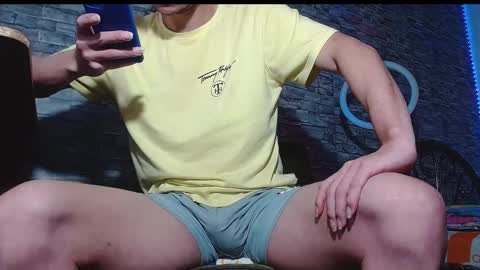 Snapshot of eljeorge_hott chatting on December 2024 01:14:01 AM JORGE BENITEZ online show from December 2024 01:14:01 AM