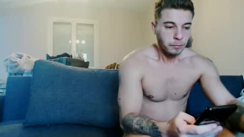 elkafit28 online show from December 2025 09:29:02 AM