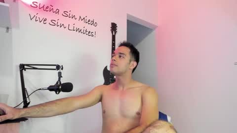 Elkin Clark online show from March 2026 06:03:01 PM