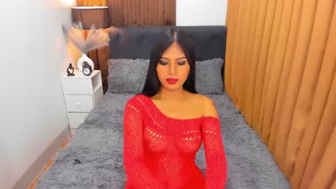 Ella online show from December 2024 07:22:01 AM