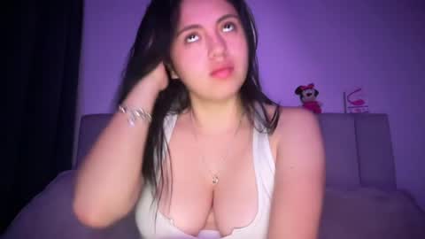 Snapshot of ella_aq chatting on July 2026 06:05:01 AM Ella online show from July 2026 06:05:01 AM